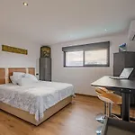 Vila Les Girelles By Interhome
