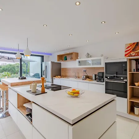 Villa Les Girelles By Interhome *