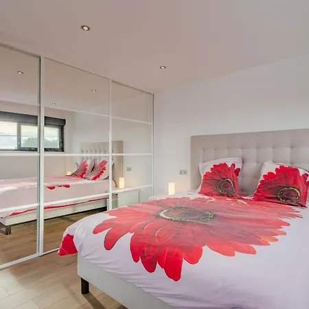 Villa Les Girelles By Interhome Les Issambres